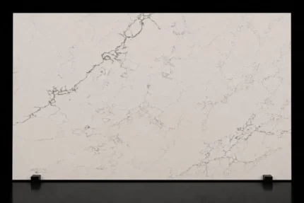 Calacatta Simple - Kvarc